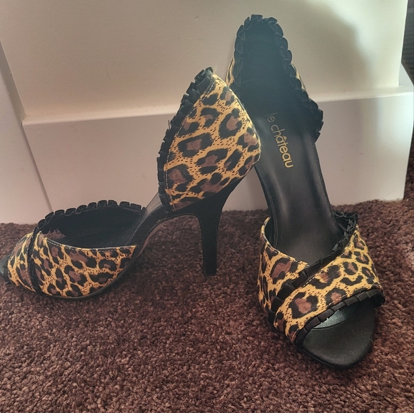 Animal Print High Heels - Picture 2 of 4